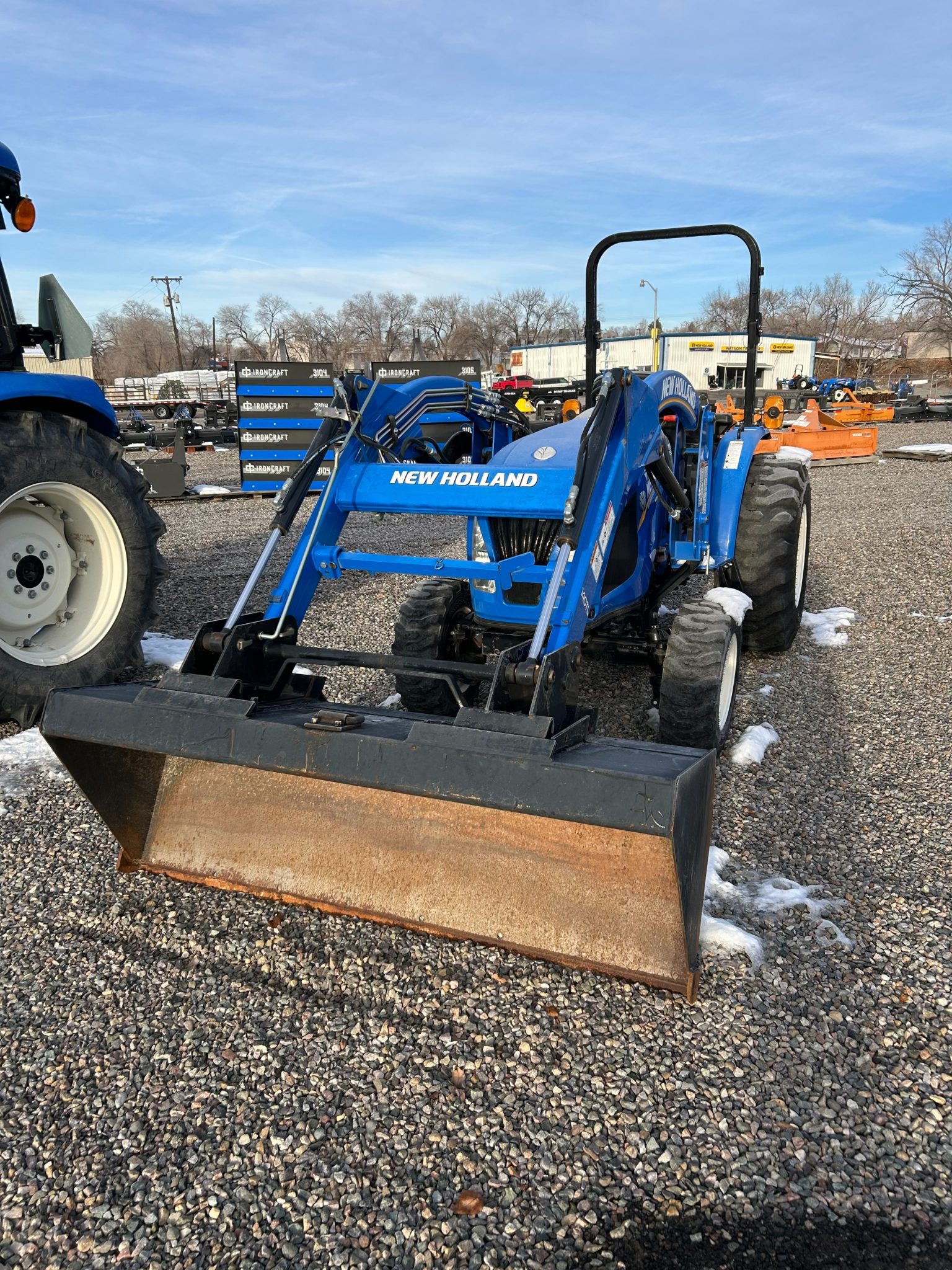 2016 New Holland Workmaster 37 Used