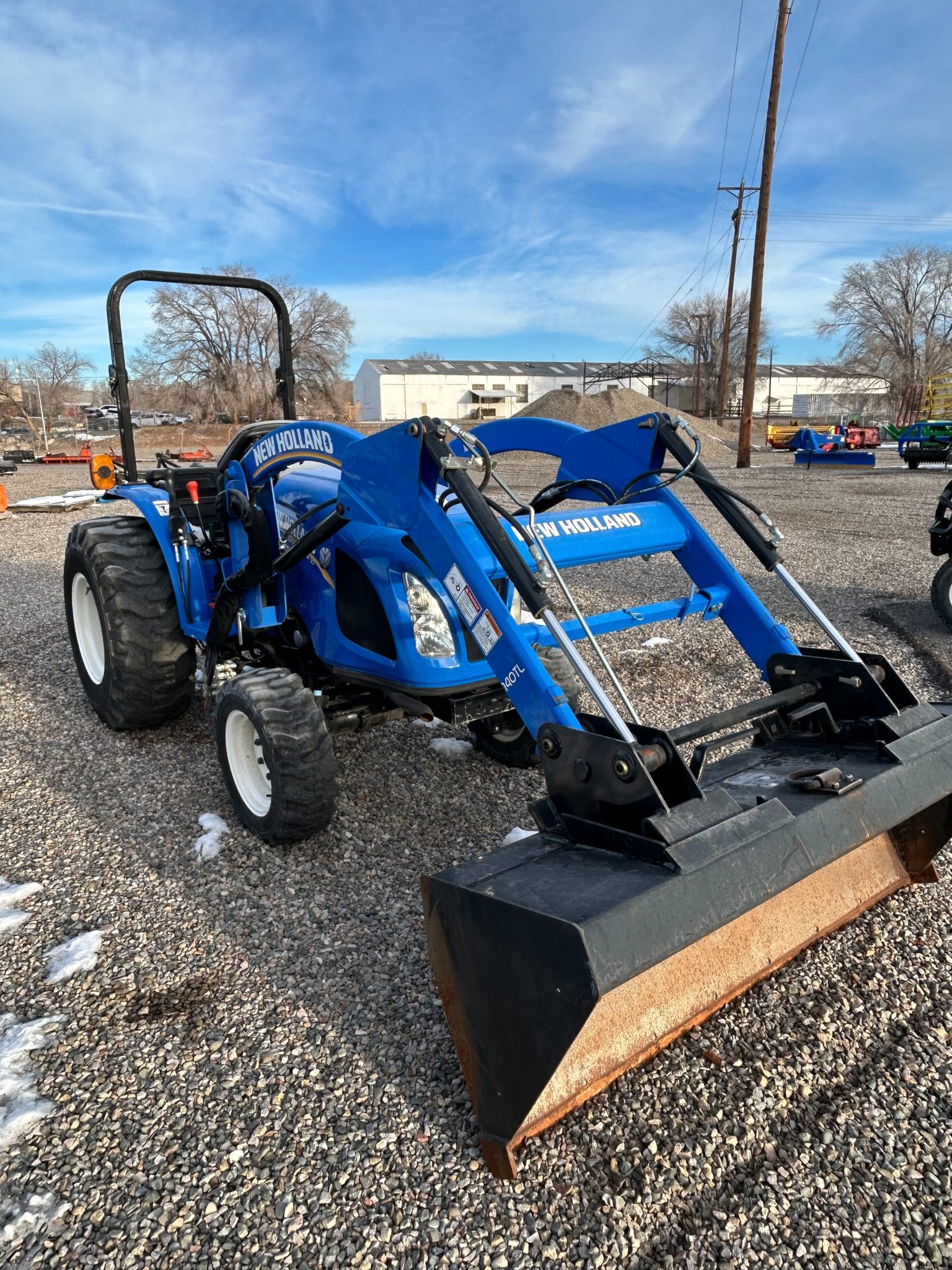 2016 New Holland Workmaster 37 Used